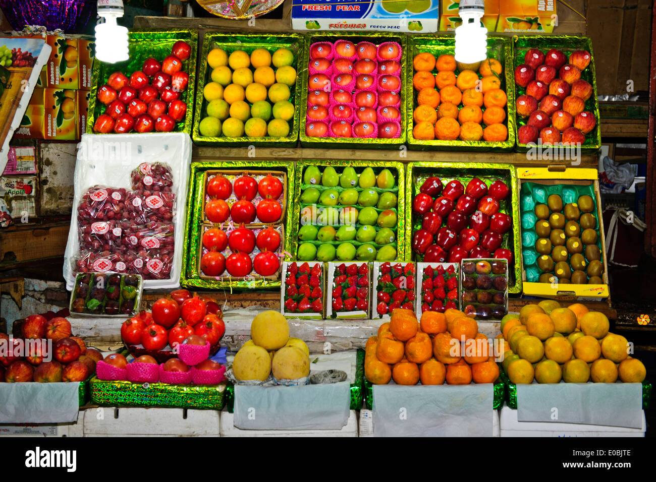 Crawford Gemüsemarkt, gebaut von einem britischen Architekten Sir William Emerson 1865 Mumbai, Bombay, Indien Stockfoto