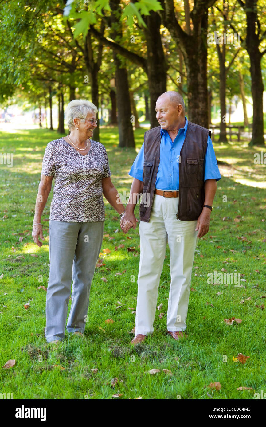 Senioren ehepaar Fotos und Bildmaterial in hoher Auflösung Alamy