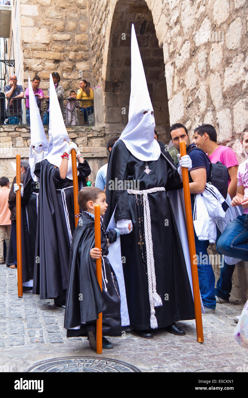 "20.04.2011 - Spanien, Andalusien. Ein Höhepunkt der Cirque Woche sind die Bewegungen "Semana Santa". Hier in Jaen. "," 20.04.2011 - Span Stockfoto "20.04.2011 - Spanien, Andalusien. Ein Höhepunkt der Cirque Woche sind die Bewegungen "Semana Santa". Hier in Jaen. "," 20.04.2011 - Span Stockfoto