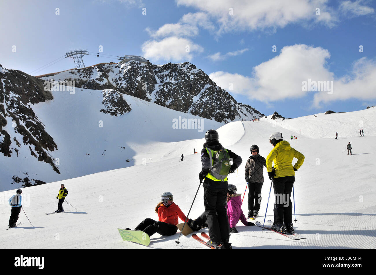 Gaislachkogel mit Skipiste, Sölden, Ötztal, Winter in Tirol, Österreich Stockfoto