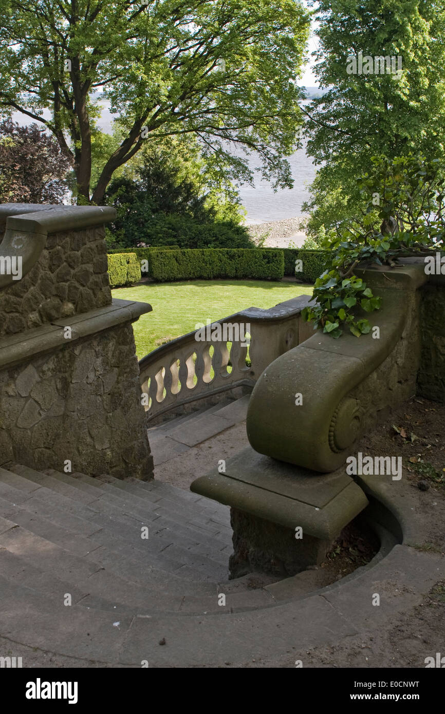 Romischer garten Fotos und Bildmaterial in hoher Auflösung Alamy