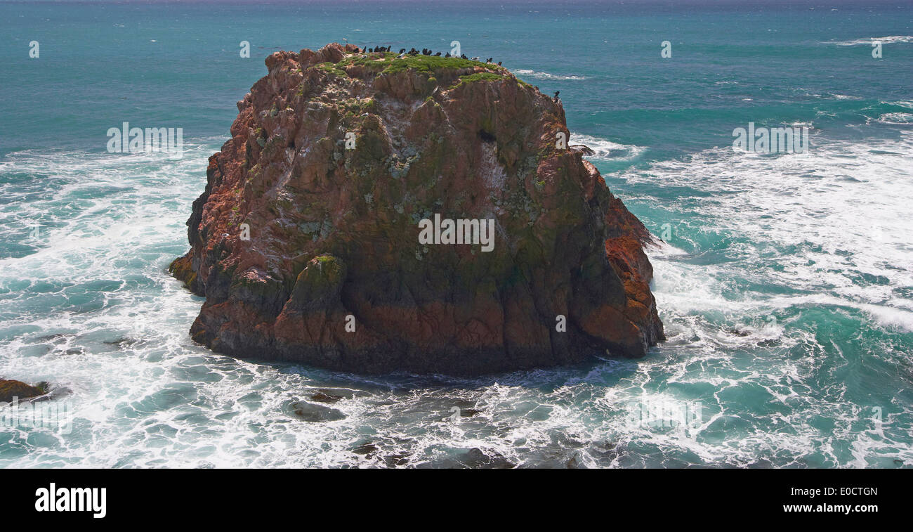 Felsen-Insel an der Pazifikküste, Andrew Molera State Park, Big Sur Coast, All American Highway, Pazifik, California, USA, Ame Stockfoto