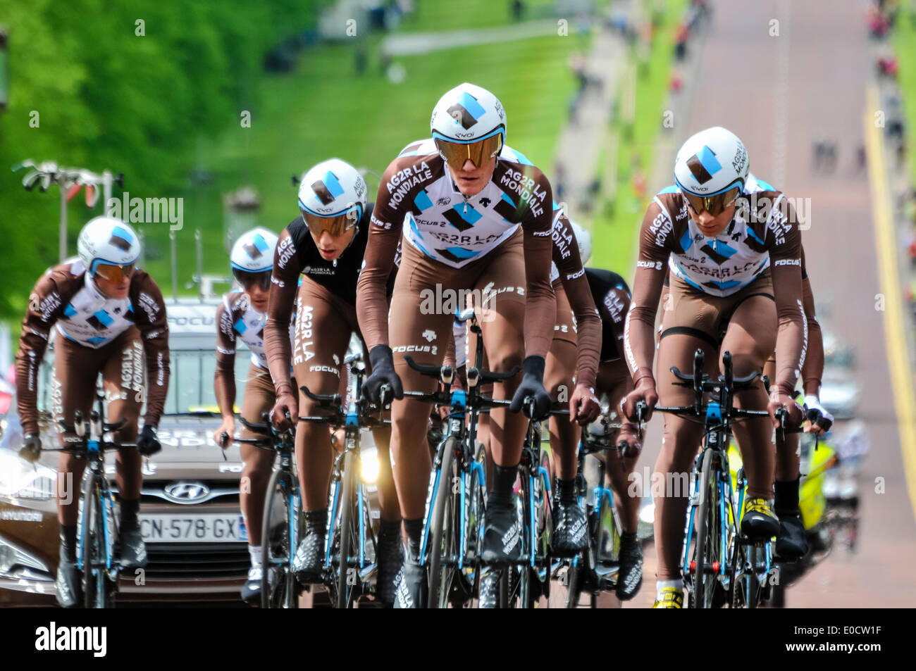 Belfast, Nordirland. 9. Mai 2014 - Giro d ' Italia Übungsbeispiel: Ag2r La Mondiale Credit: Stephen Barnes/Alamy Live News Stockfoto