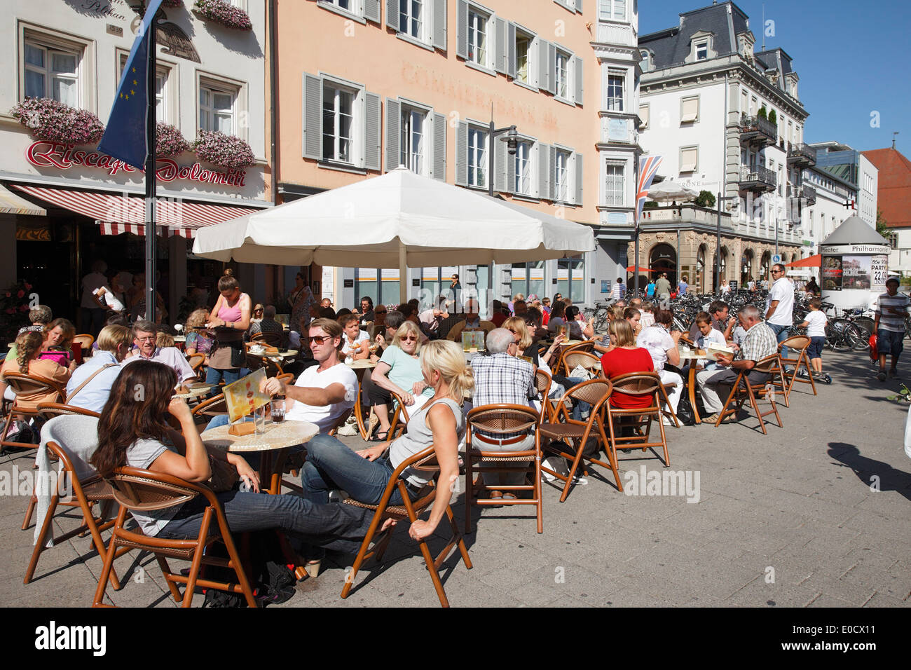 Menschen flanieren Kanzleistrasse, Constance, Bodensee, Baden-Württemberg, Deutschland Stockfoto