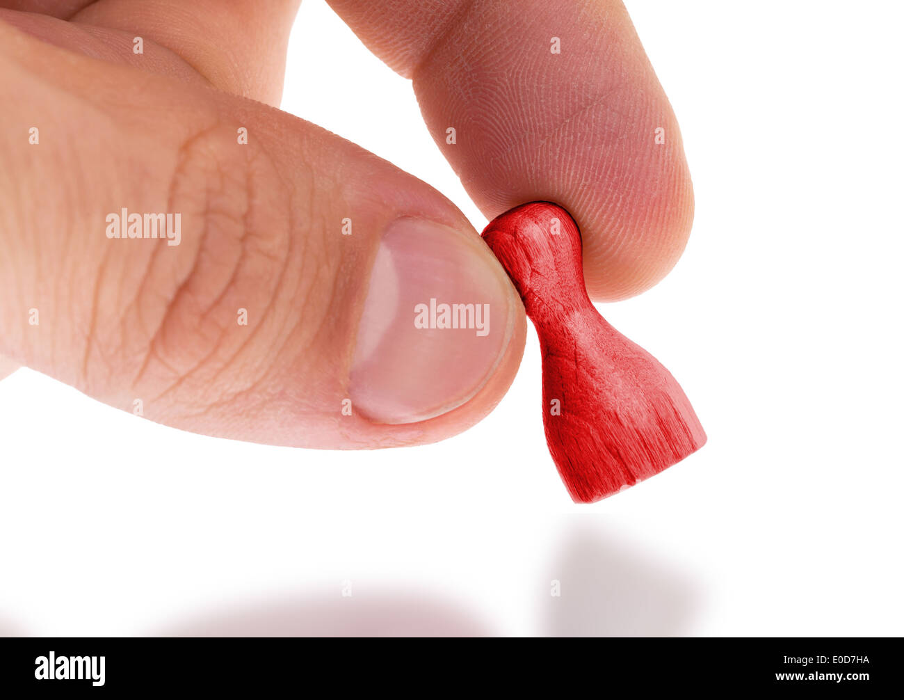 Hölzerne Bauer mit einer Volltonfarbe Malerei rot Stockfoto