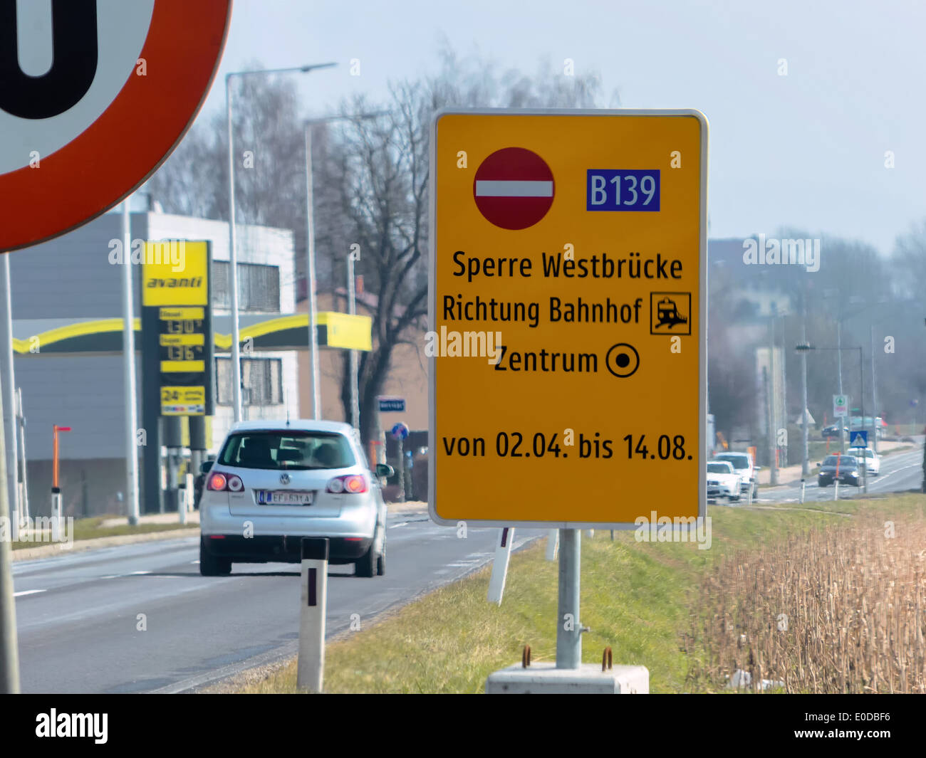 Barriere der West-Brücke in Linz im Sommer 2013 wegen Wartung Werke, Sperre der Westbruecke in Linz Im Sommer 2013 weg Stockfoto