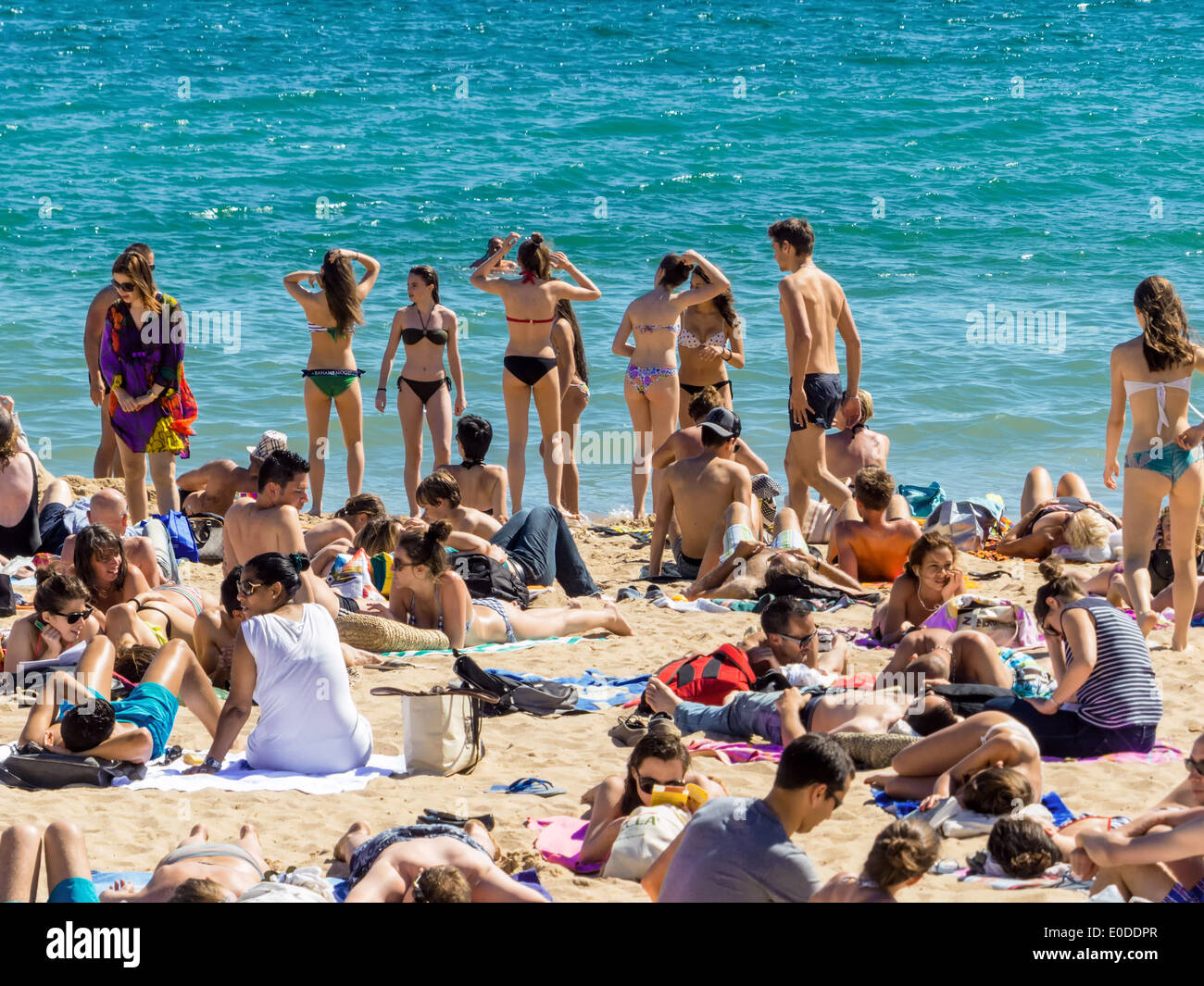 überfüllten Strand, symbolische Foto für Urlaub, Massentourismus, Krebs der Haut, ‹berfuellter Strang, Symbolfoto Fuer Urlaub, Mas Stockfoto