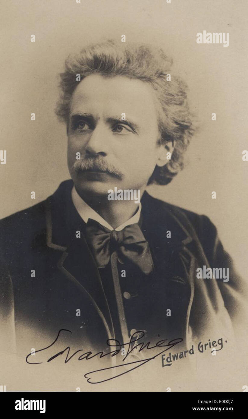 Ein Porträt von Edvard Grieg, Norwegens berühmtem Komponisten und Pianisten, das sein Bild in einem traditionellen Fotostil aus dem späten 19. Jahrhundert einfängt. Griegs Beiträge zur klassischen Musik sind weltweit bekannt. Stockfoto
