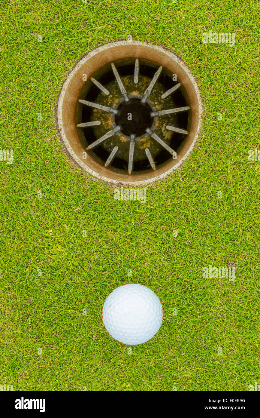 Loch in einem – fast! Die Freuden und die Frustration der Golf... Stockfoto