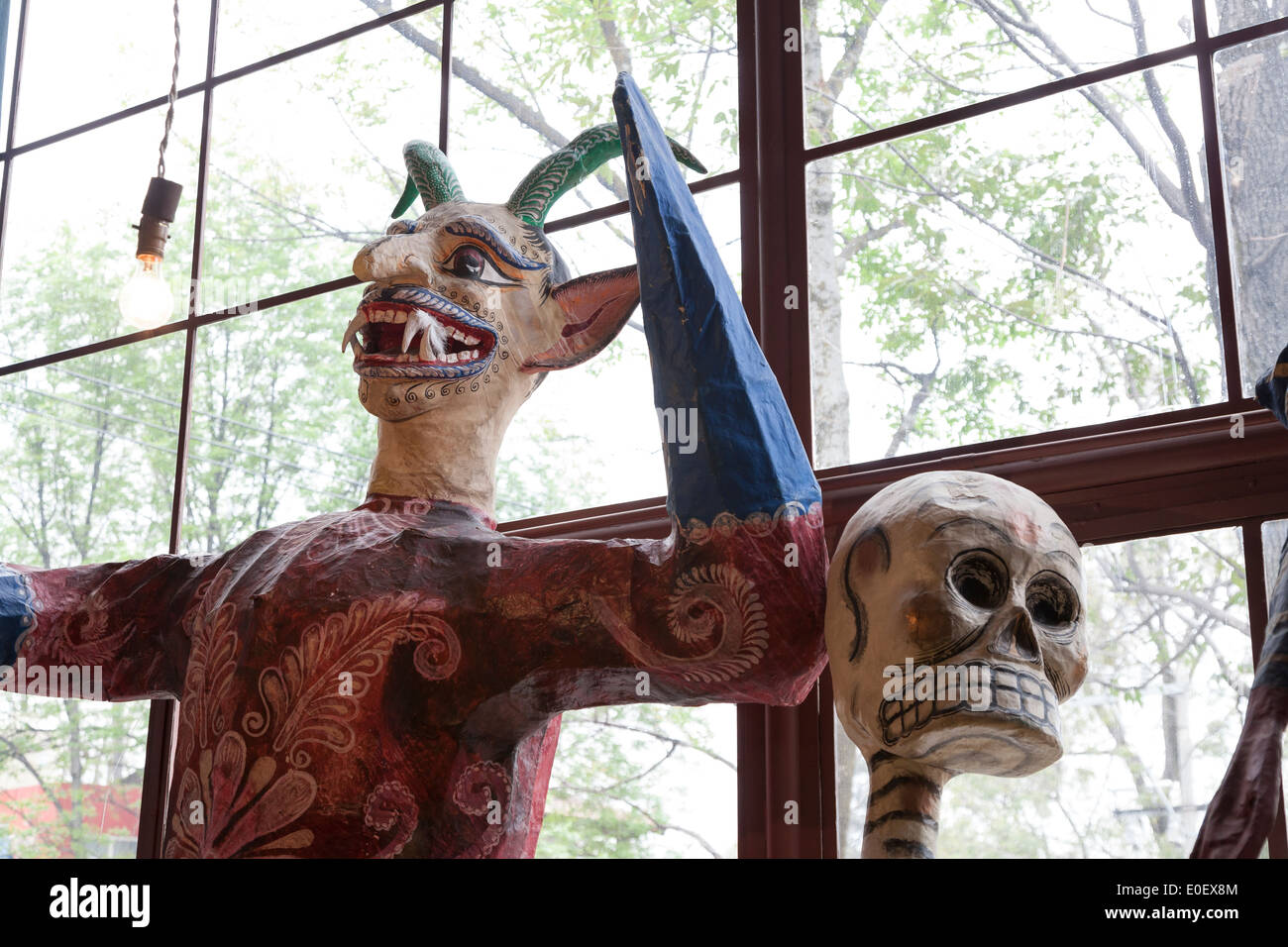 Cartonería Figuren in Riverass Studio im Museo Casa Estudio Diego Rivera y Frida Khalo Stockfoto