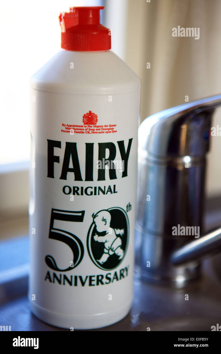 Fee Flüssigkeit 50. Jahrestag Kunststoff-Flasche Stockfoto