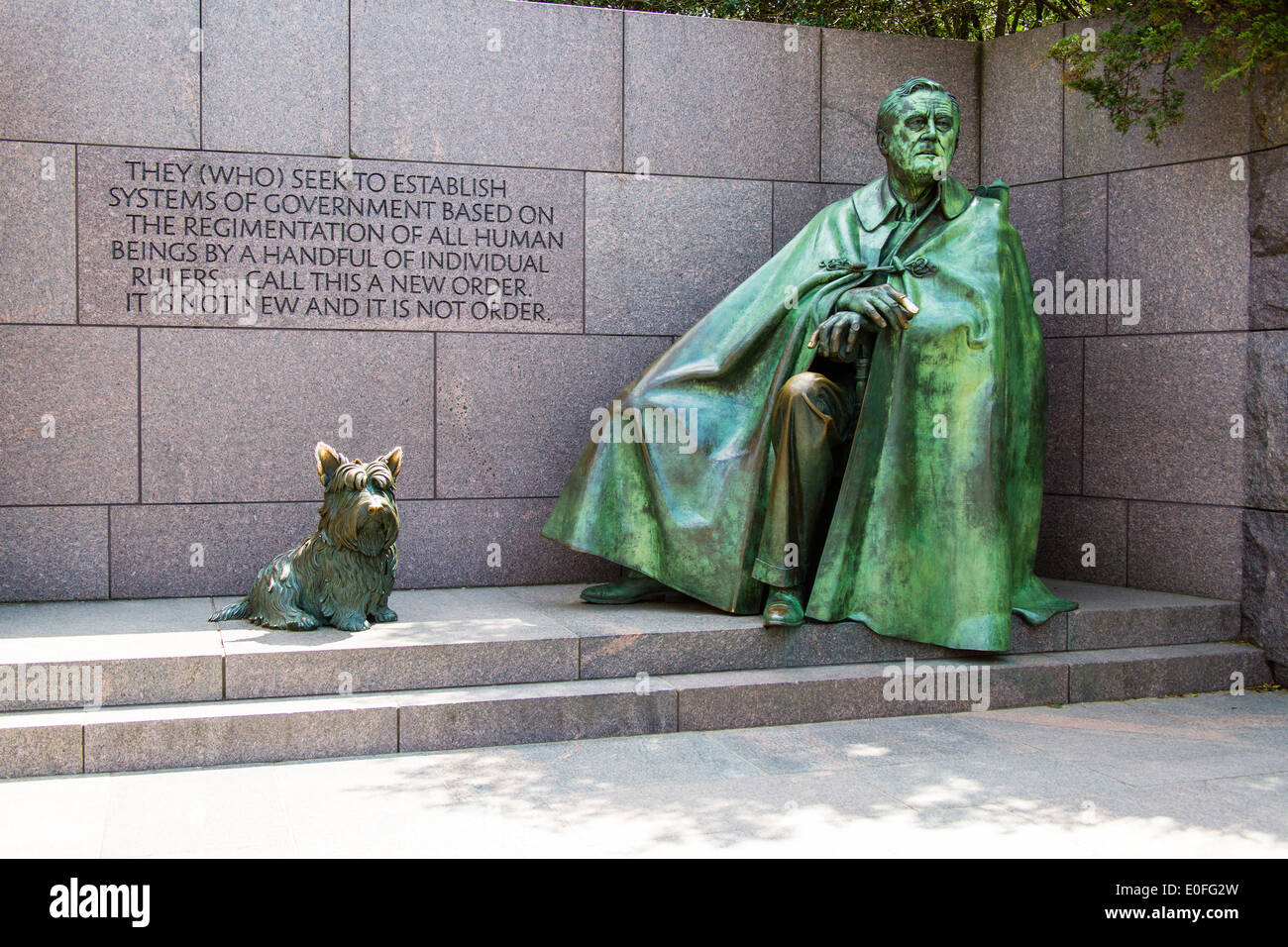 Washington DC USA Franklin Delano Roosevelt Memorial mit seinem Hund Fala Schöpfer Neil Estern Stockfoto