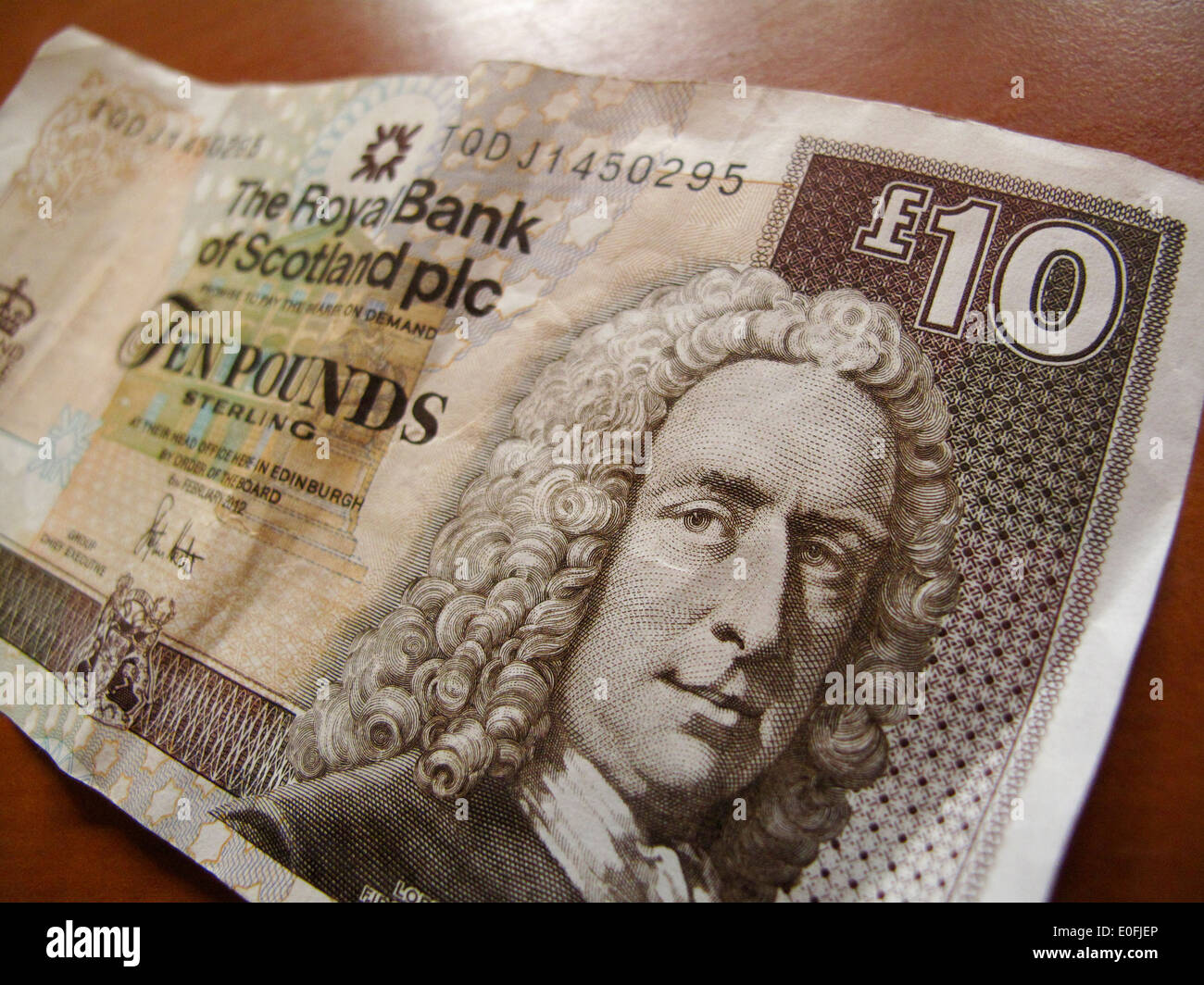 Zerknitterte RBS £10 Hinweis Stockfoto