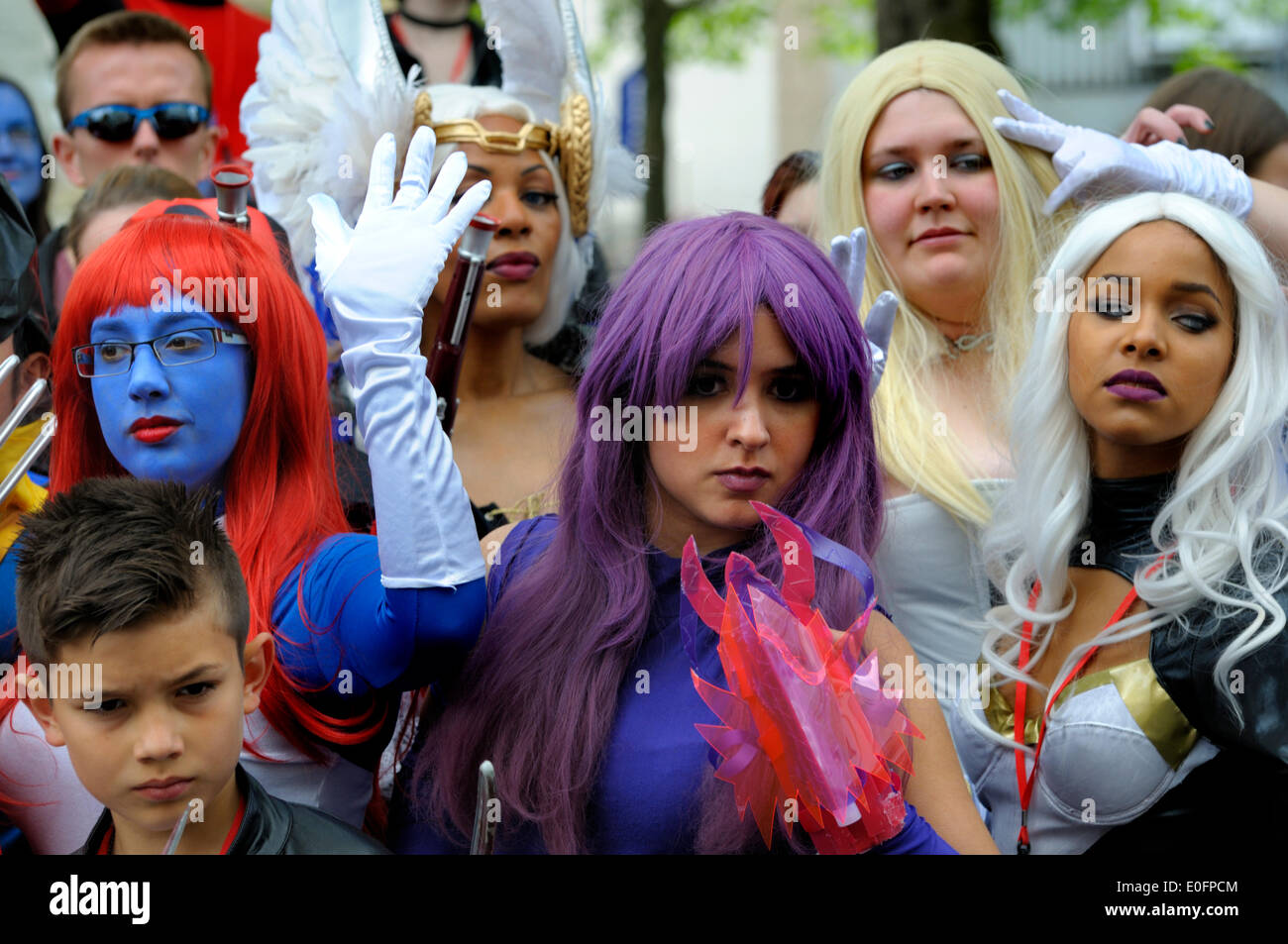 London, England, Vereinigtes Königreich. X-Men: Days of Future vorbei Cosplay Guinness Weltrekordversuch am Leicester Square, 12. Mai 2014 Stockfoto