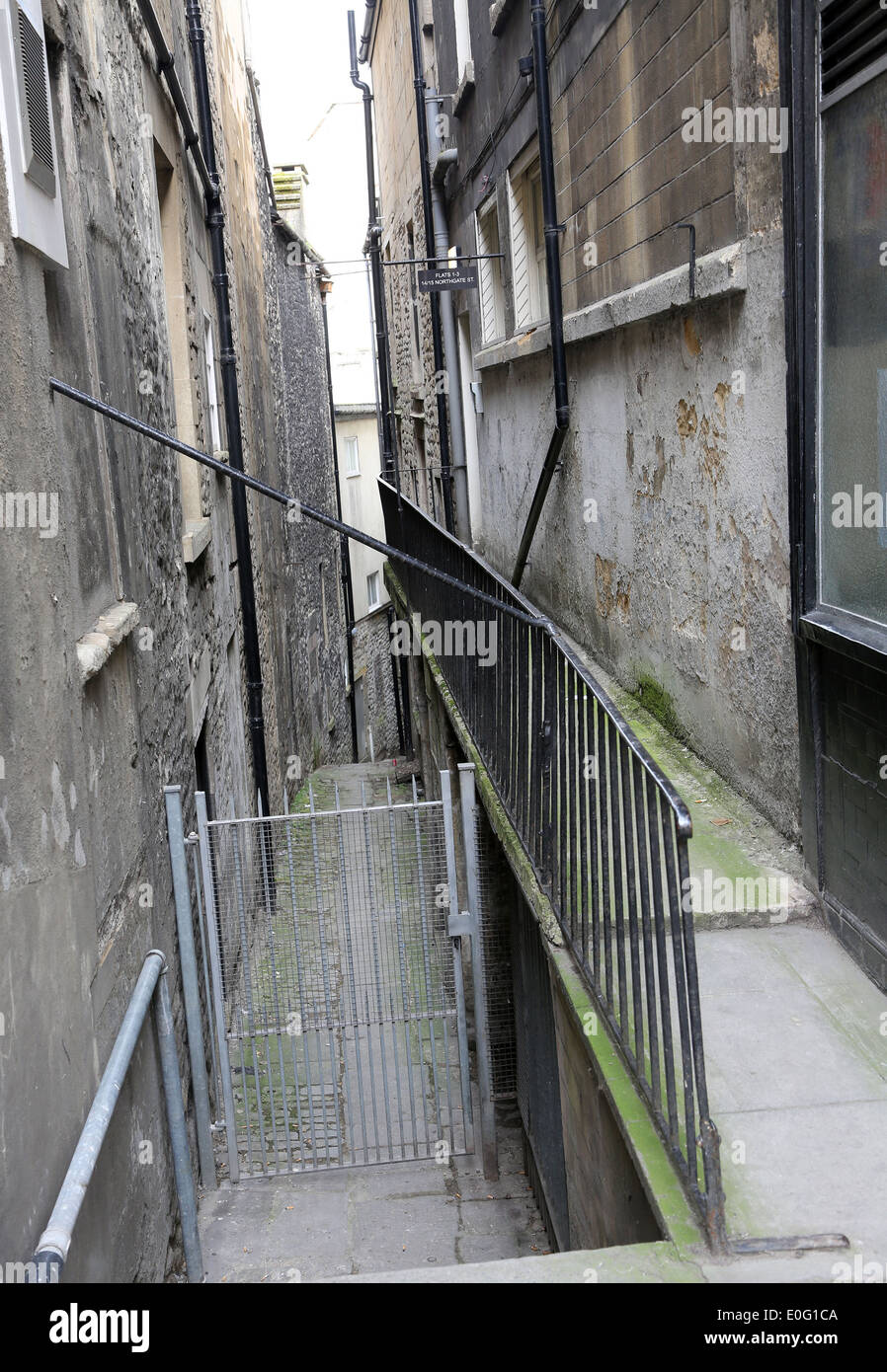 Saubere Seitenstraße Gasse im Bad, in der Nähe des Stadtzentrums, 10. April 2014 Stockfoto