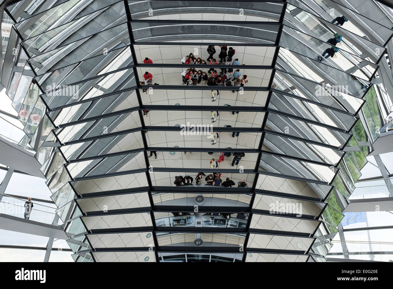 Glaskuppel des Reichstag Berlin Deutschland Stockfoto