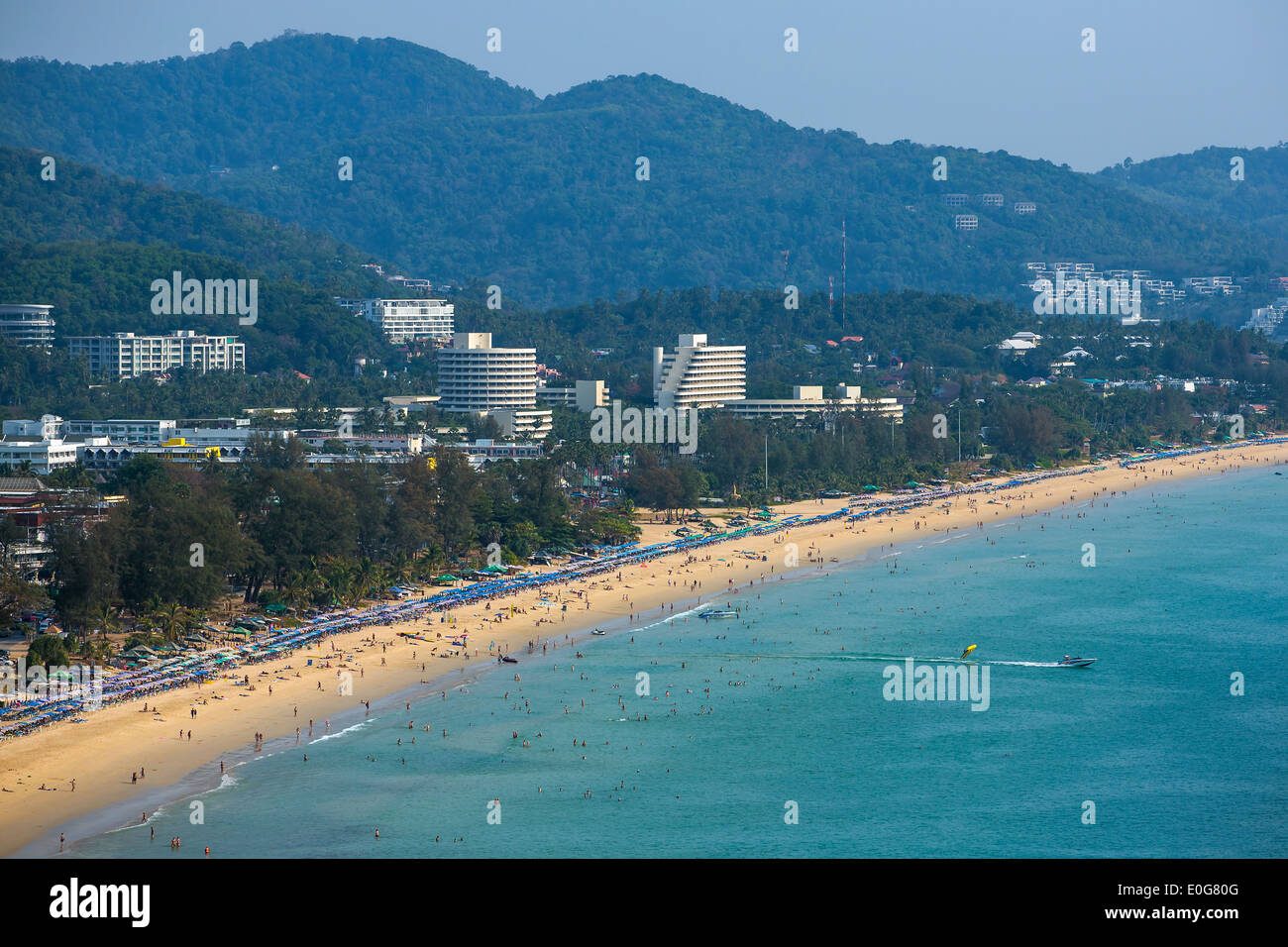 Westküste der Insel Phuket, Karon Beach, Andamanensee, Thailand Stockfoto