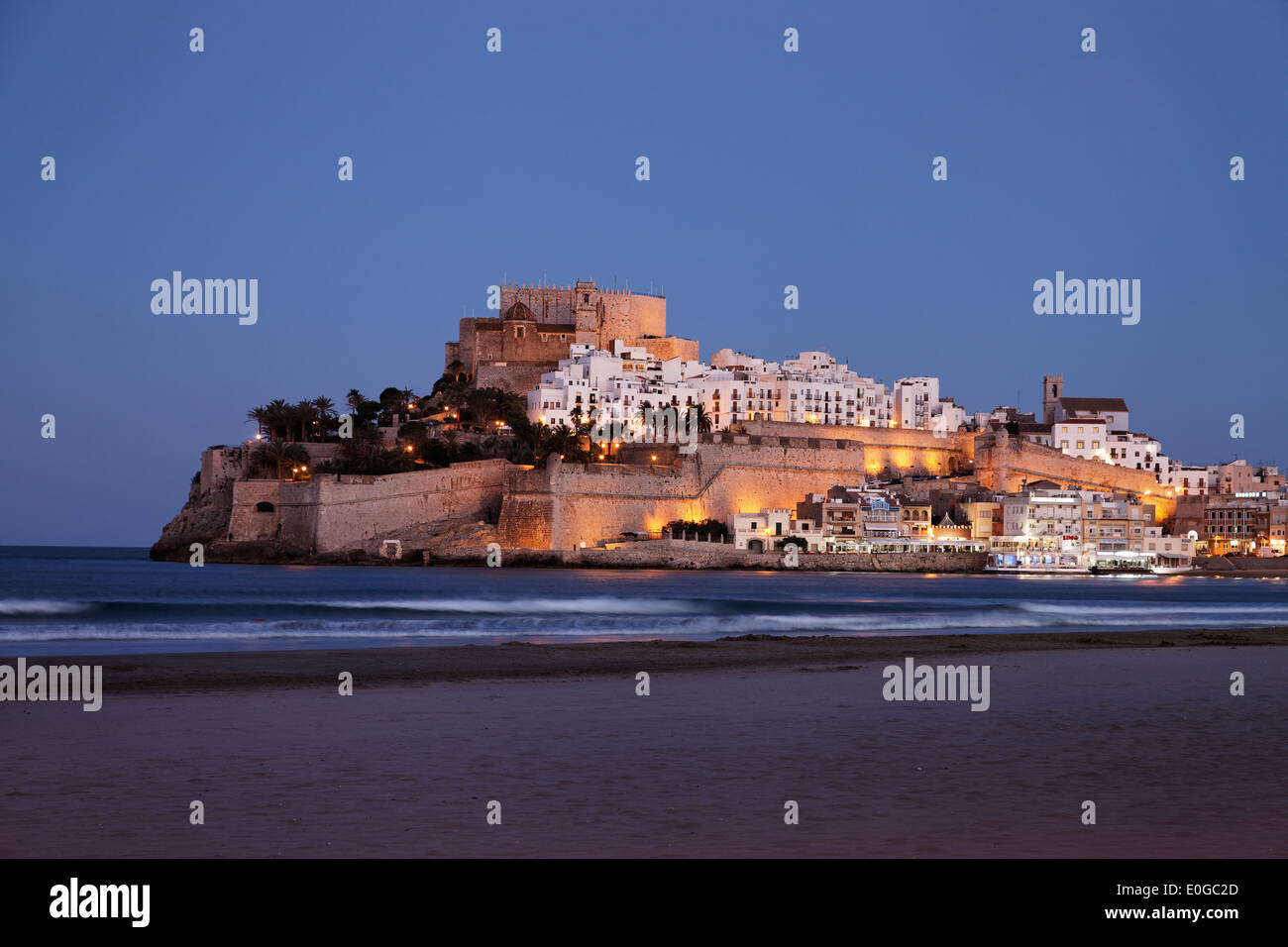 Altstadt mit Schloss, Peniscola, Valencia, Costa del Azahar, Provinz Castello, Spanien Stockfoto