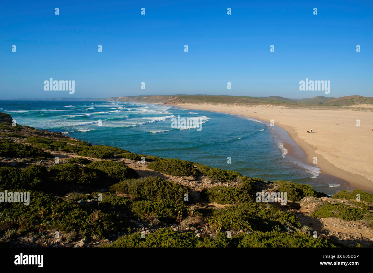 Strand von Praia de Bordeira, Abendlicht, Westküste, Europa, Portugal, Algarve, Costa Vicentina Stockfoto