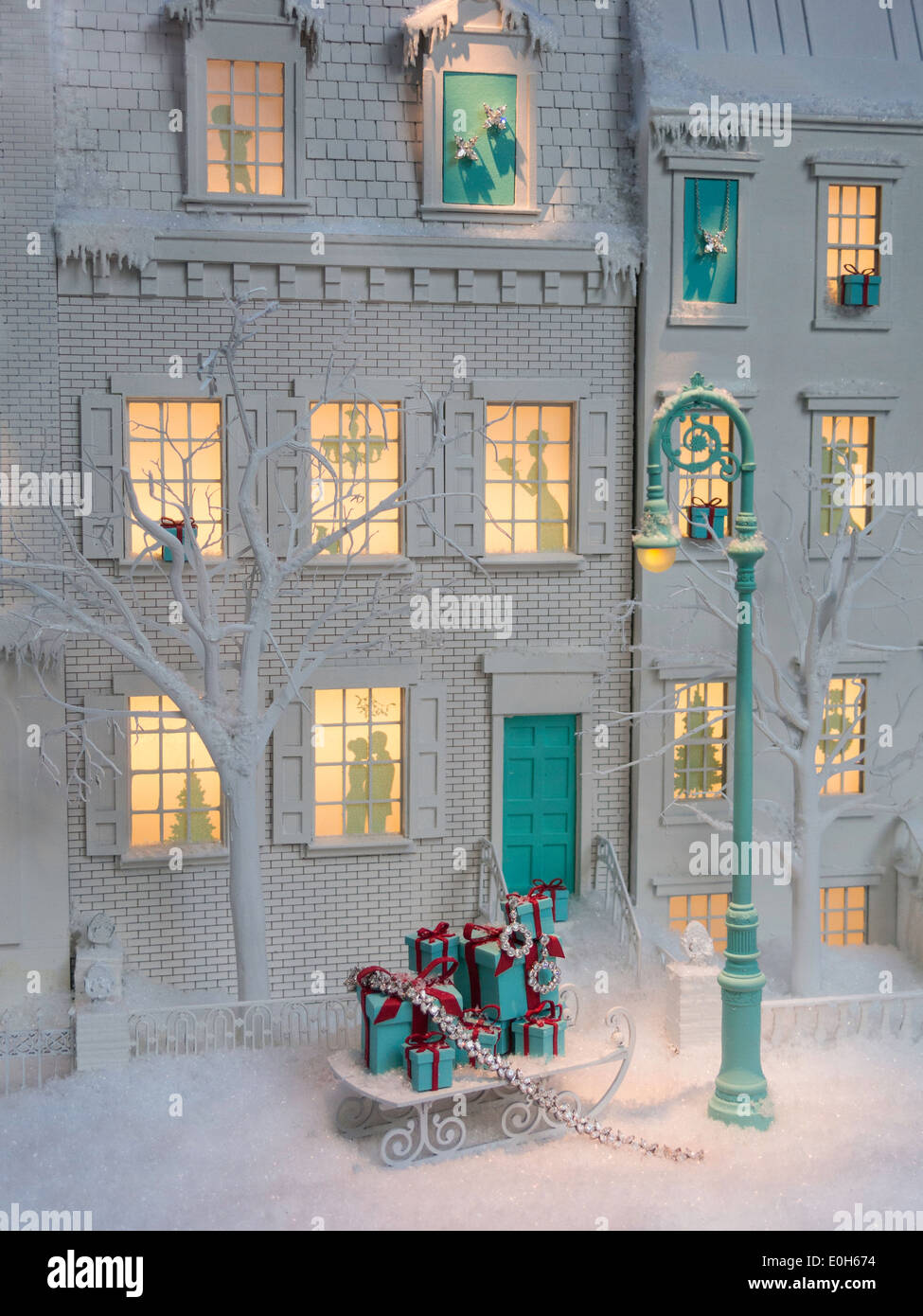 Tiffany & Co. Schaufenster, Ferienzeit, NYC Stockfoto