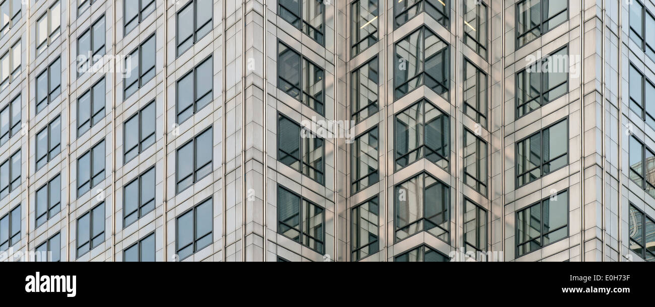 Detail der Wolkenkratzer Fassade, Canary Wharf, Londons, England, Vereinigtes Königreich, Europa Stockfoto