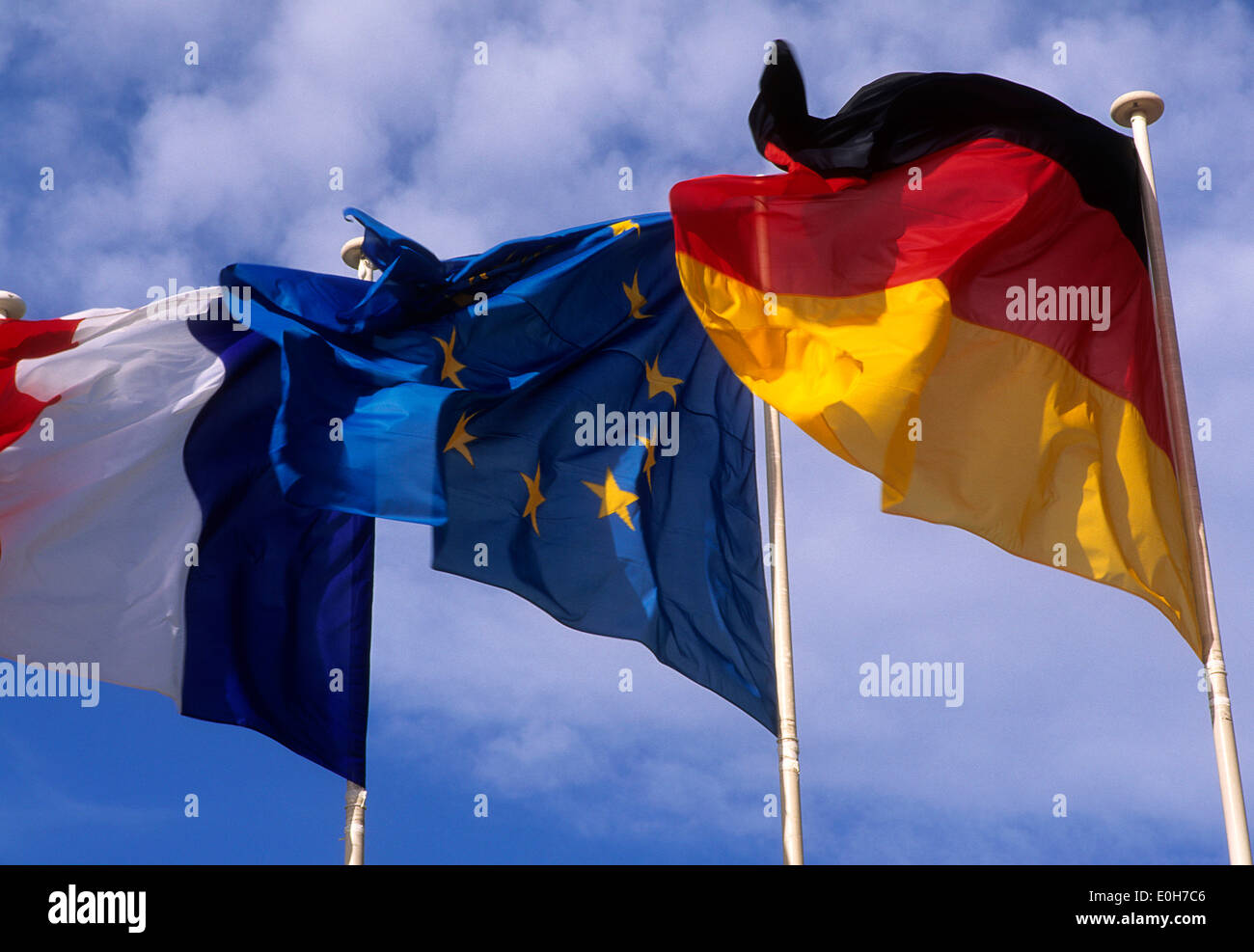 EU-Flagge mit deutscher Flagge und französische Flagge Stockfoto