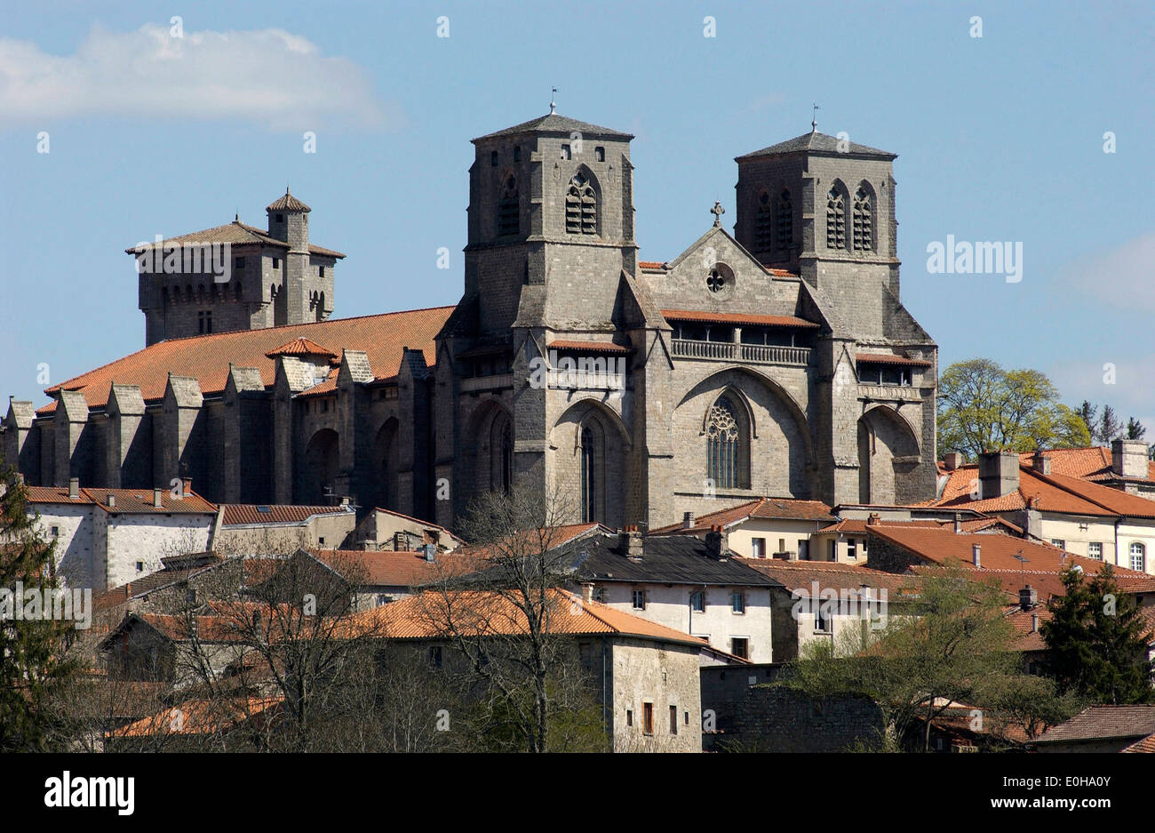 Abtei von La Chaise Dieu und sein Dorf, Haute Loire, Auvergne, Frankreich, Europa Stockfoto