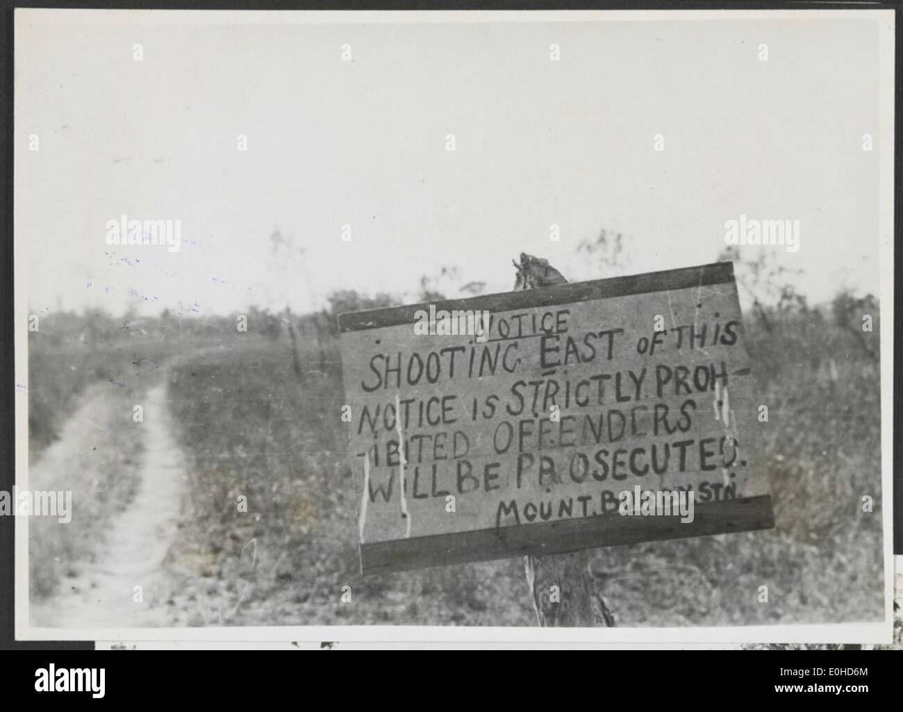 Beachten Sie auf Mount Bundy Station Verbot schießen über Zeichen, Northern Territory, 1945 Stockfoto