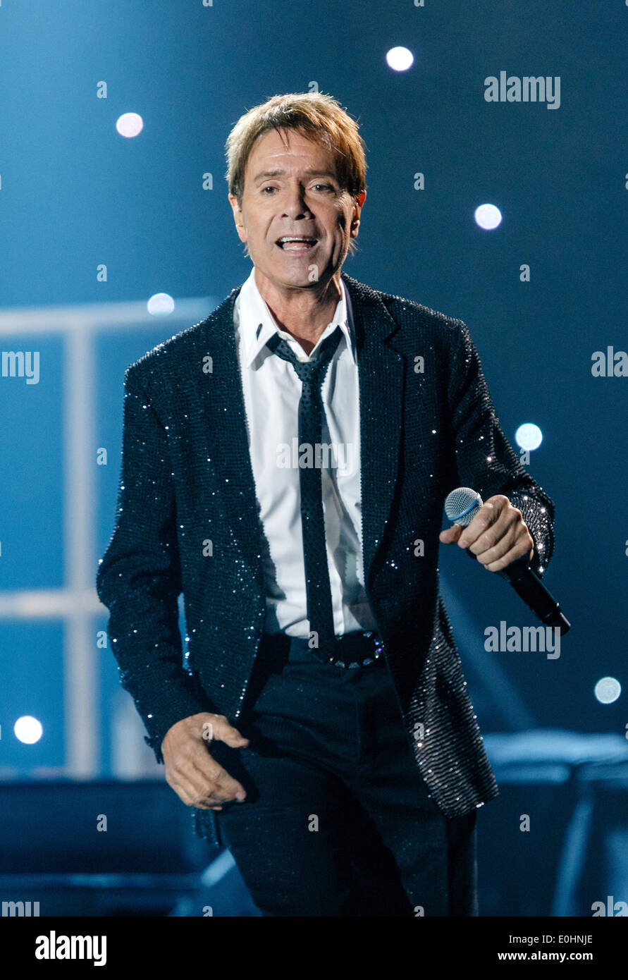 Cliff richard Fotos und Bildmaterial in hoher Auflösung Seite 2 Alamy
