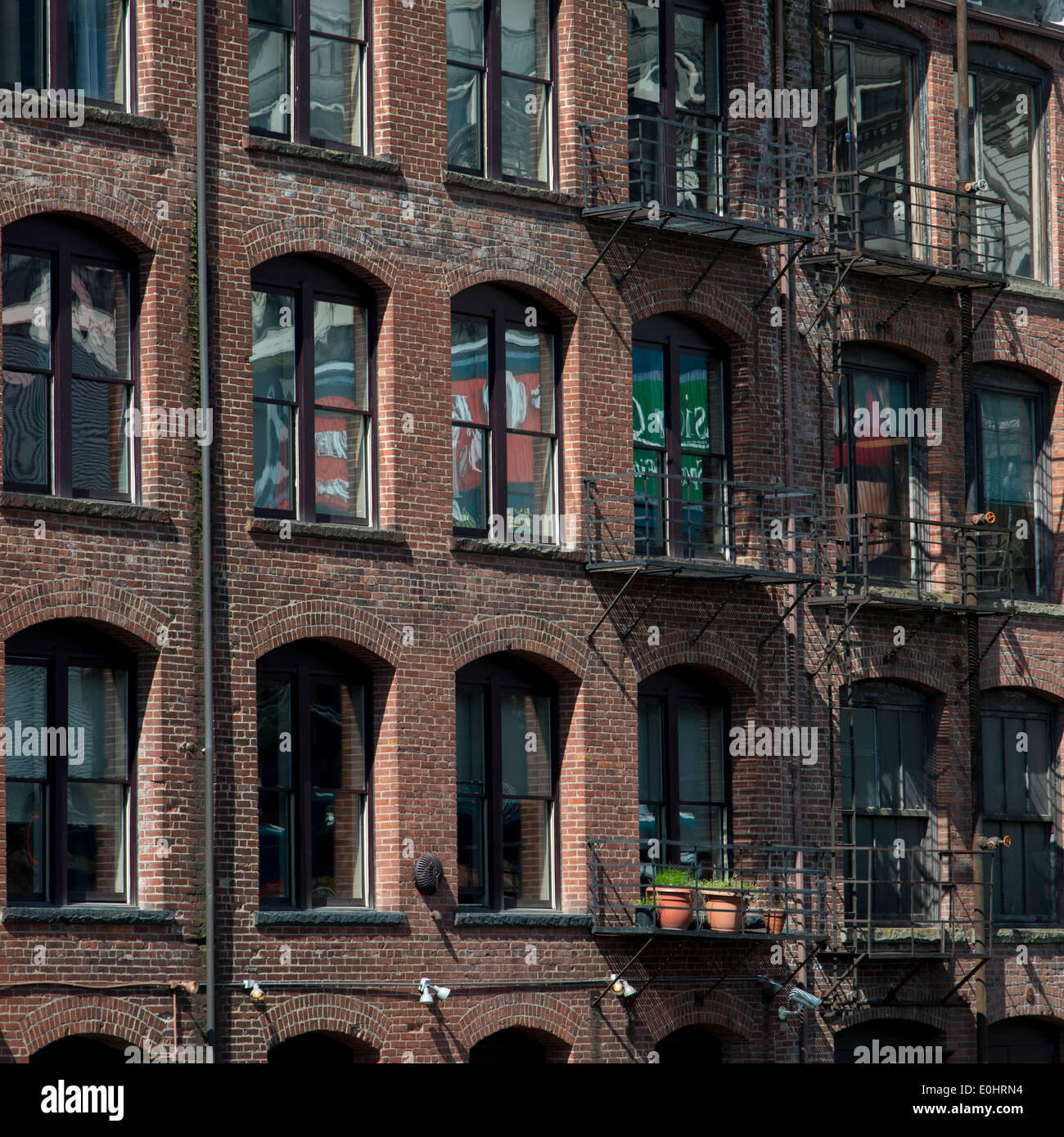 Niedrigen Winkel Außenansicht eines Gebäudes, Seattle, Washington State, USA Stockfoto