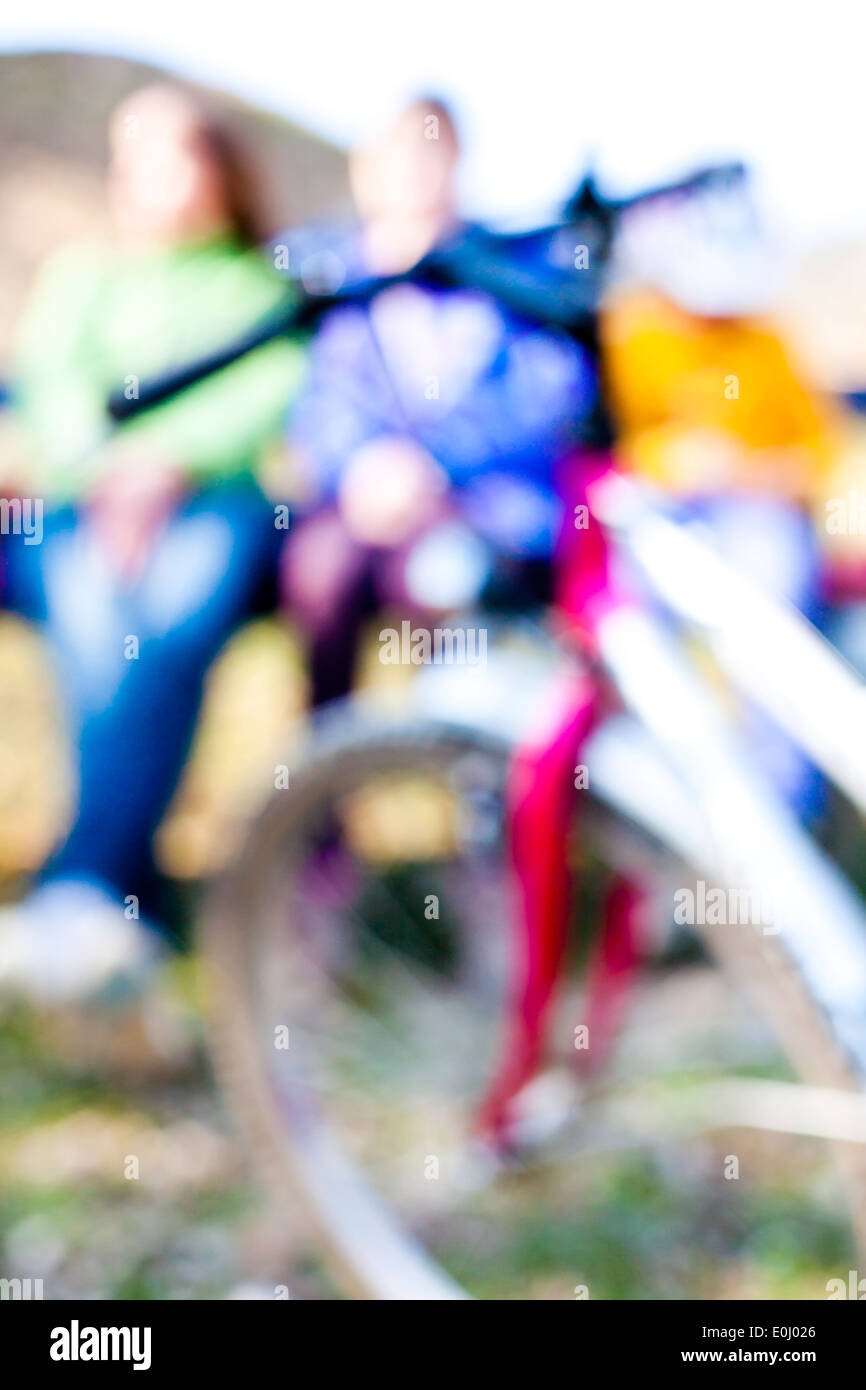 Familie auf einen Ausflug mit dem Fahrrad. Stockfoto