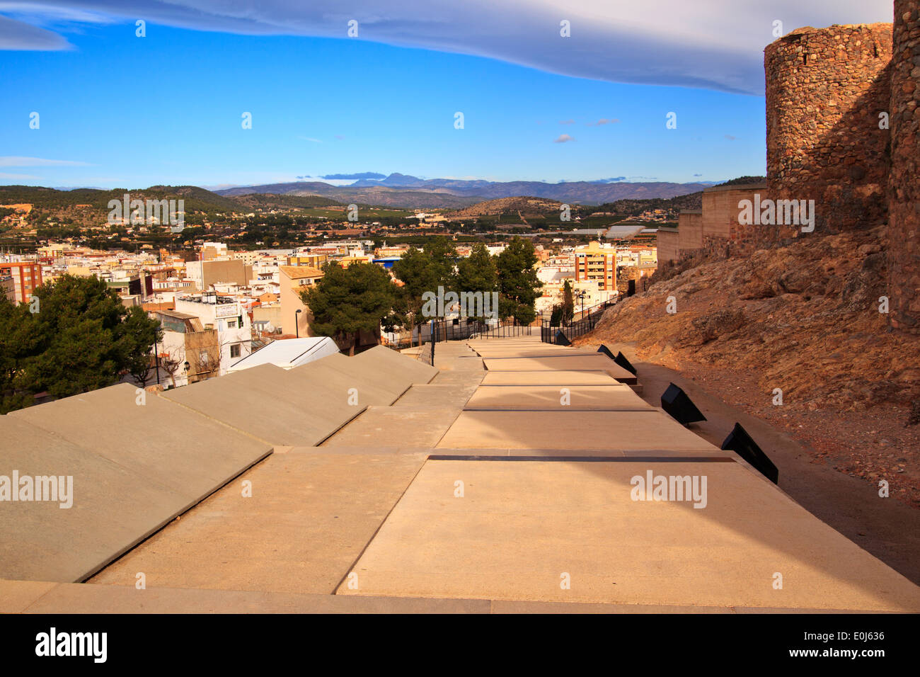 Schrägen Stufen hinauf zum Onda Schloss Stockfoto