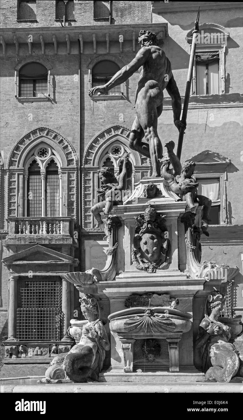 Bologna - Fontana di Nettuno oder Neptunbrunnen auf der Piazza Maggiore Platz Stockfoto