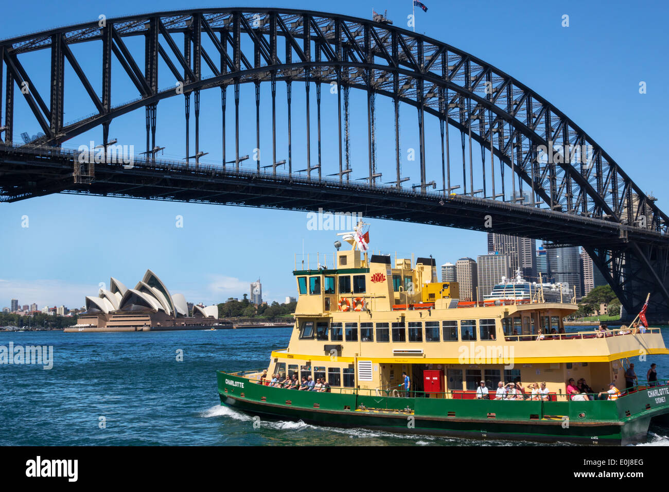 Sydney Australien, Harbour Bridge, Hafen, Oper, Sydney Fähren, Fähre, Boot, AU140310077 Stockfoto
