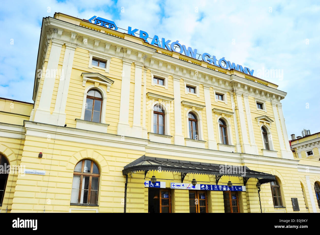 Krakow glowny train station Fotos und Bildmaterial in hoher Auflösung