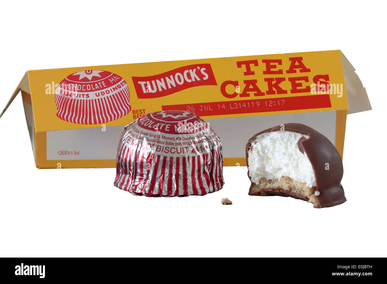 Die Tunnock Tee Kuchen isoliert auf weißem Hintergrund Stockfoto