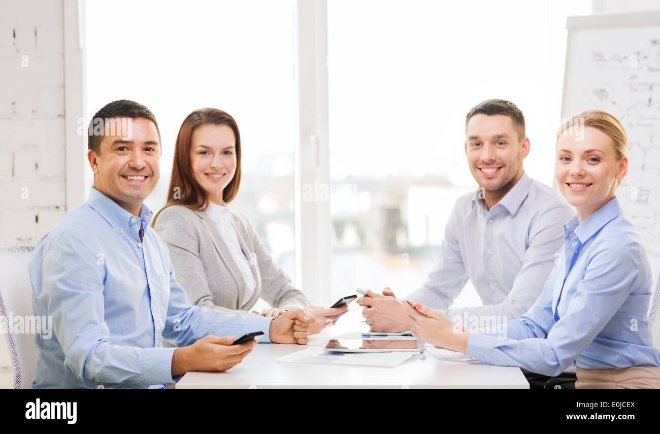 Business-Team mit Treffen in Büro Stockfoto
