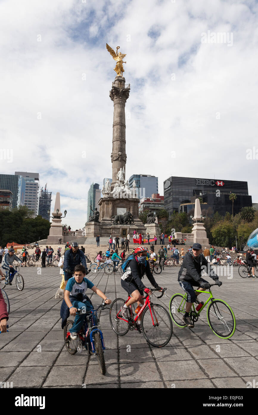 Auto freien Sonntag entlang der Paseo De La Reforma - Colonia Cuauhtémoc, Mexiko-Stadt, Distrito Federal, Mexiko Stockfoto