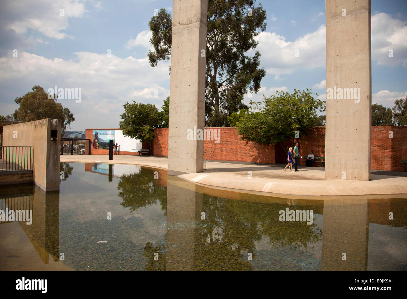moderne Architektur der Apartheid Museum Johannesburg, Gauteng, Südafrika, Afrika Stockfoto