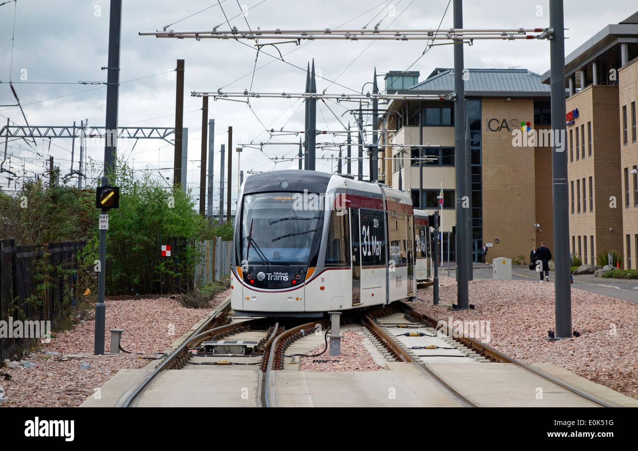 Umzug in das Abstellgleis an Devon im schottischen Edinburgh von der Stadt Edinburgh-Straßenbahn Stockfoto