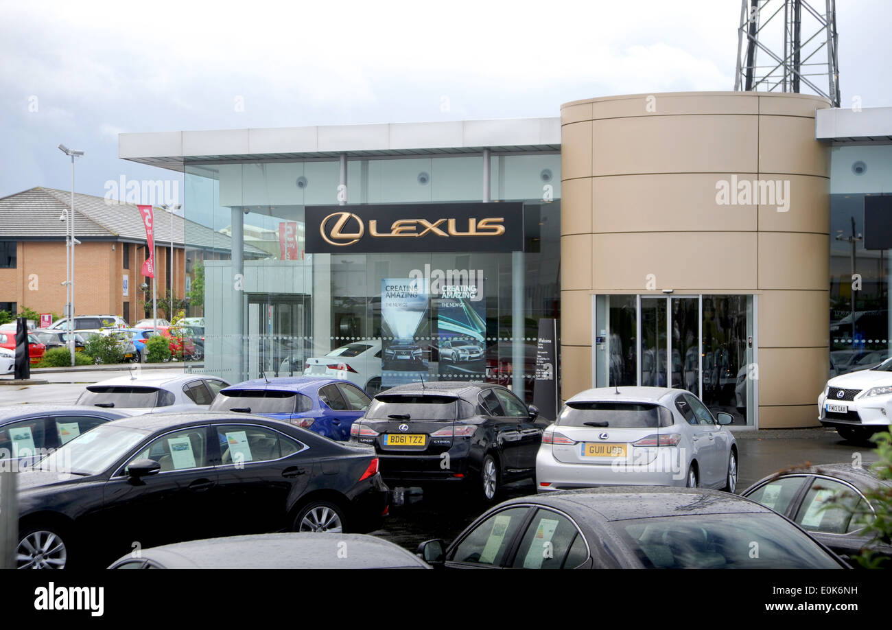 Lexus Edgware Rd Showroom of lexus car -Fotos und -Bildmaterial in hoher Auflösung – Alamy