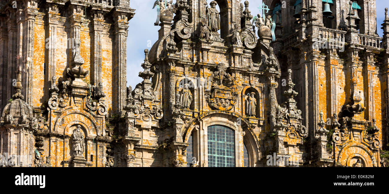 Fassade Obradoiro Barockstil 11. Jahrhundert römisch-katholische Kathedrale Catedral de Santiago de Compostela, Galicien, Spanien Stockfoto