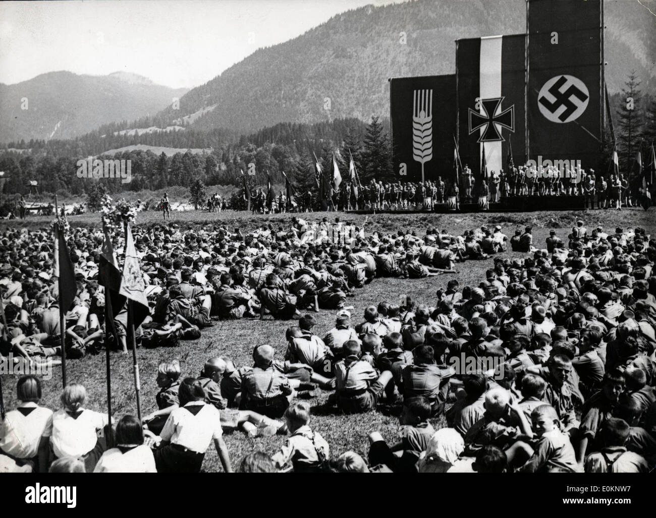 Empfang der deutschen jungen durch den Führer der Hitler-Jugend Stockfoto