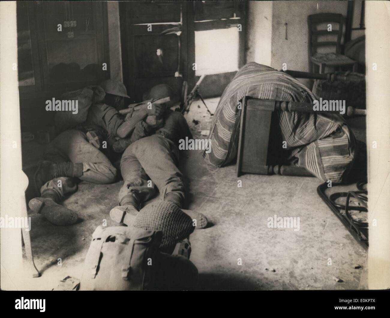 10. Okt. 1943 - Salerno Kampf der fünften Armee - Erfolg  und Cava : Mortans und Infanterie der Fünften Armee Division , machte eine Stockfoto