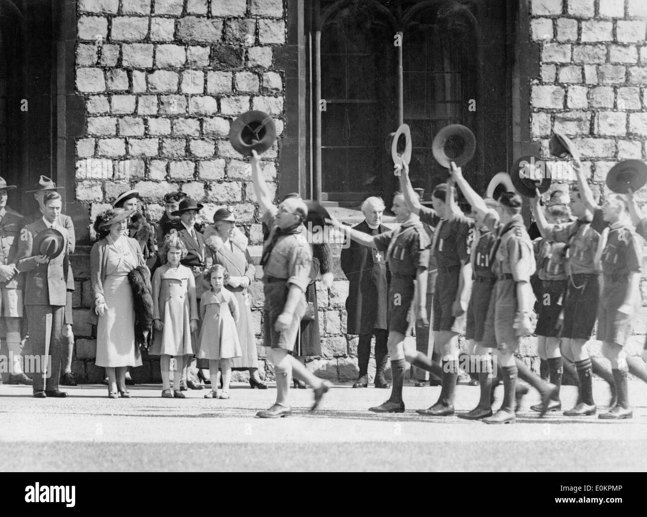 Die königliche Familie treffen Pfadfinder im Buckingham Palace Stockfoto
