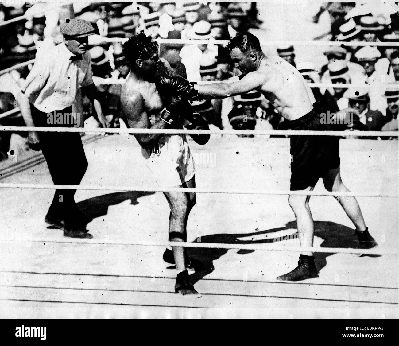 "Manassa Mauler" Jack Dempsey kämpfen in New York City Stockfoto