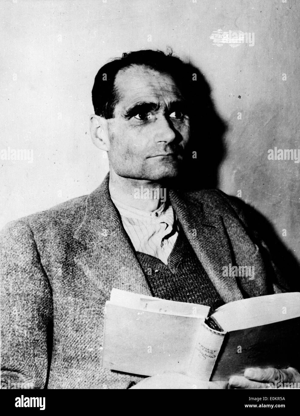 Nazi-Führer Rudolf Hess im Nürnberger Gefängnis Stockfoto