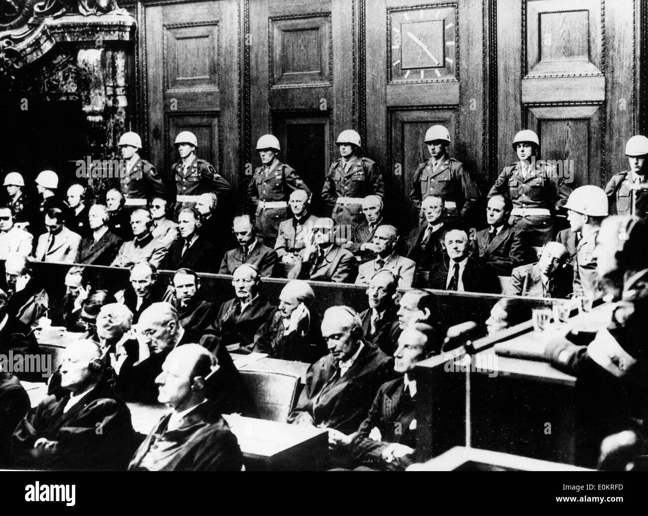 Einige der führenden Nazis gesehen sitzt auf der Anklagebank in Nürnberg während der letzten Sitzung des größten Krieges Studie in der Geschichte Stockfoto