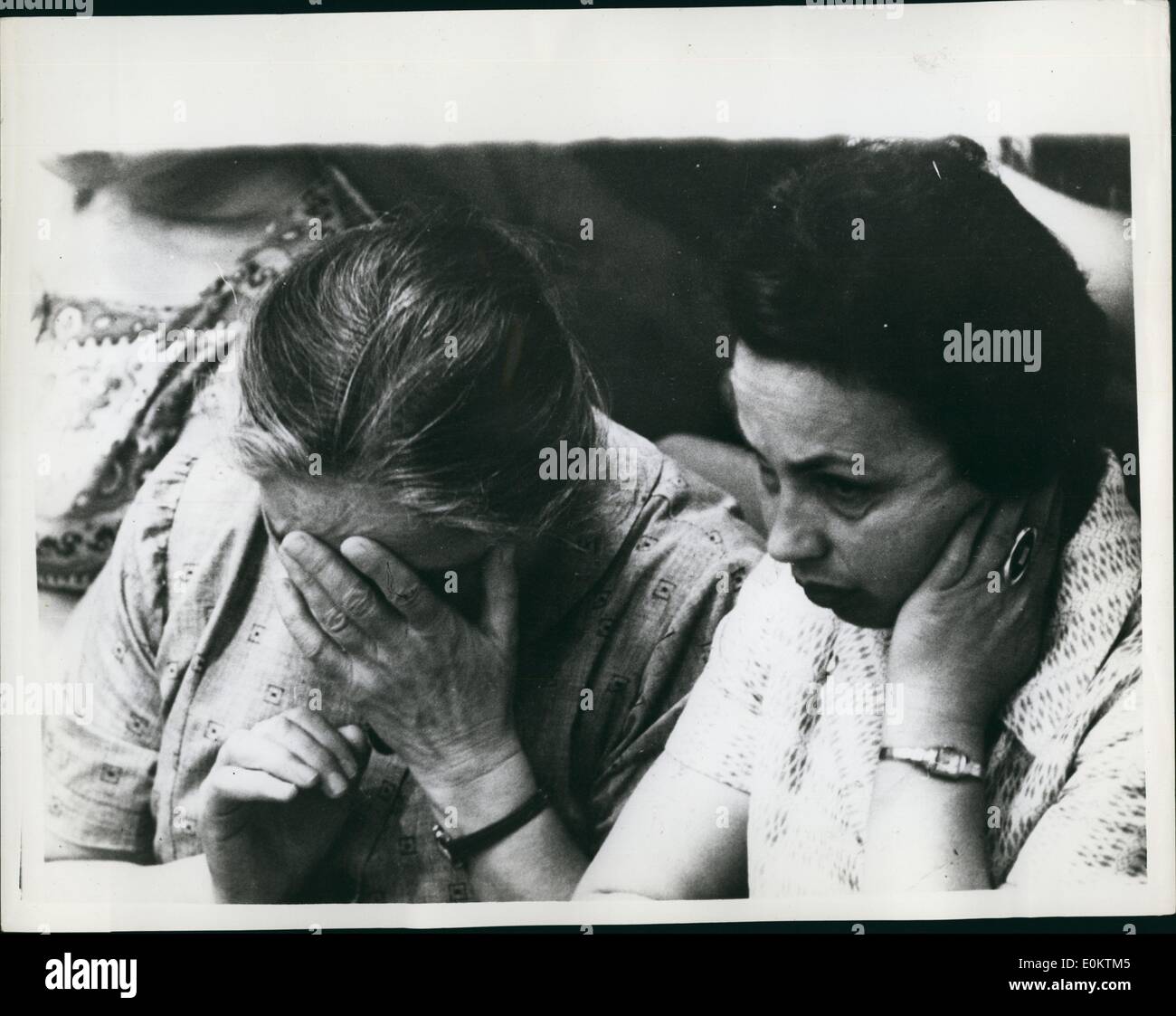 1. Januar 1950 - weinerlich Zuschauer bei Eichmann Trial: tränenreiche Israelis anhören Gerichtsverfahren während der Eichmann-Prozess in Jerusalem. Hier hören sie einen Bericht über einen jungen, der aus einem Krematorien auf schlammigen Pfaden zu streuen Asche hatte (seine Eltern unter ihnen (exaktes Datumunbekanntes) Stockfoto