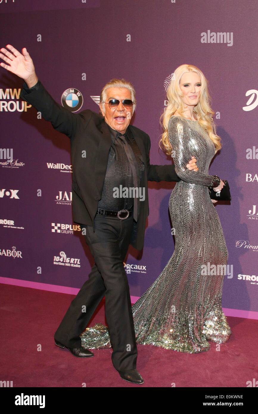 Berlin, Deutschland. 15. Mai 2014. Mode-Designer Roberto Cavalli und Mirja Du Mont kümmern sich um den deutschen Duft Awards 2014 in Berlin, Deutschland. Am 15. Mai 2014. / Allianz Credit Bild: Dpa picture-Alliance/Alamy Live News Stockfoto